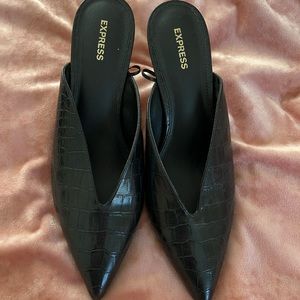Express Kitten Heels